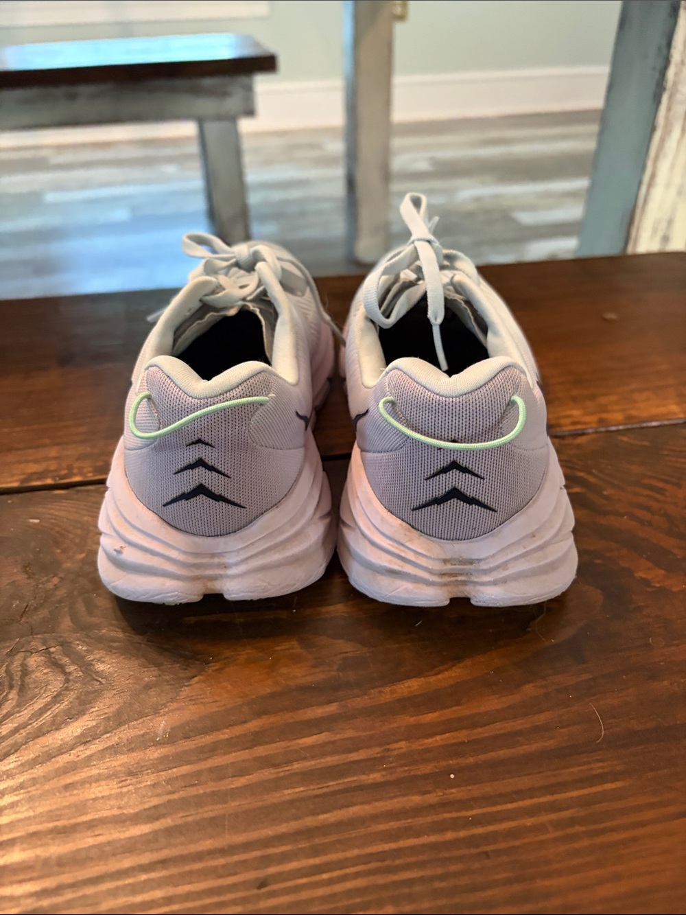 Hoka Rincon 3 Women's size 6 - Picture 3 of 9